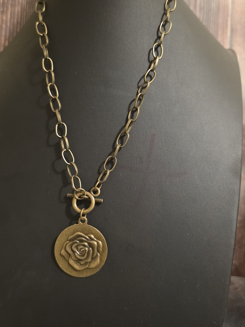 paparazzi Gold-Tone Rose Medallion Pendant Necklace